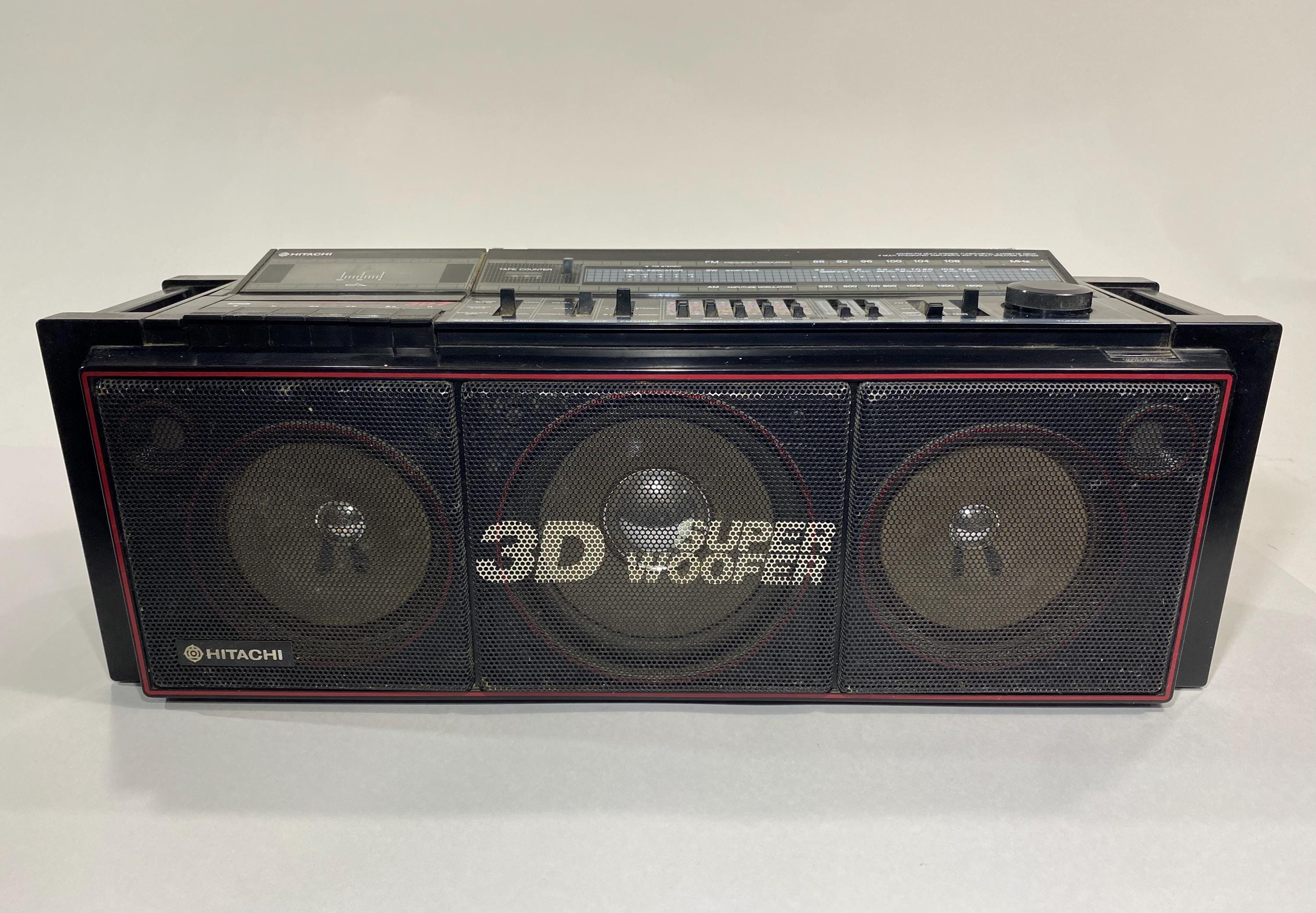 Hitachi TRK-7620HC 3D Super Woofer Boombox AM/FM Cassette Player