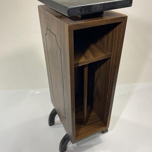 Vintage MCM Kleiner Konsolentisch aus Holzimitat mit Aufbewahrung