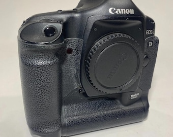 Canon EOS-1D Mark II DSLR Camera Body with Accessories No Lens