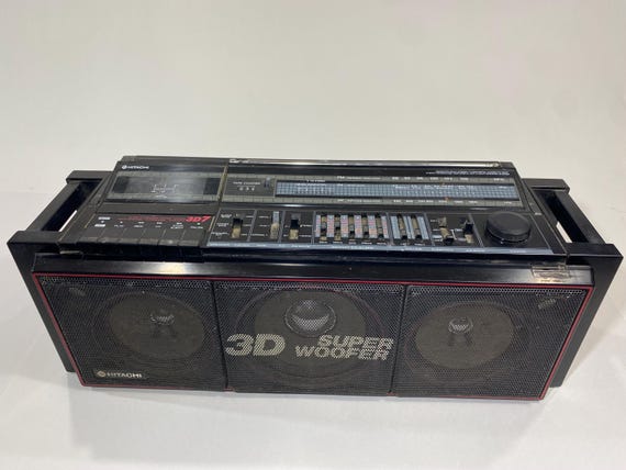 Hitachi TRK-7620HC 3D Super Woofer Boombox AM/FM Cassette Player
