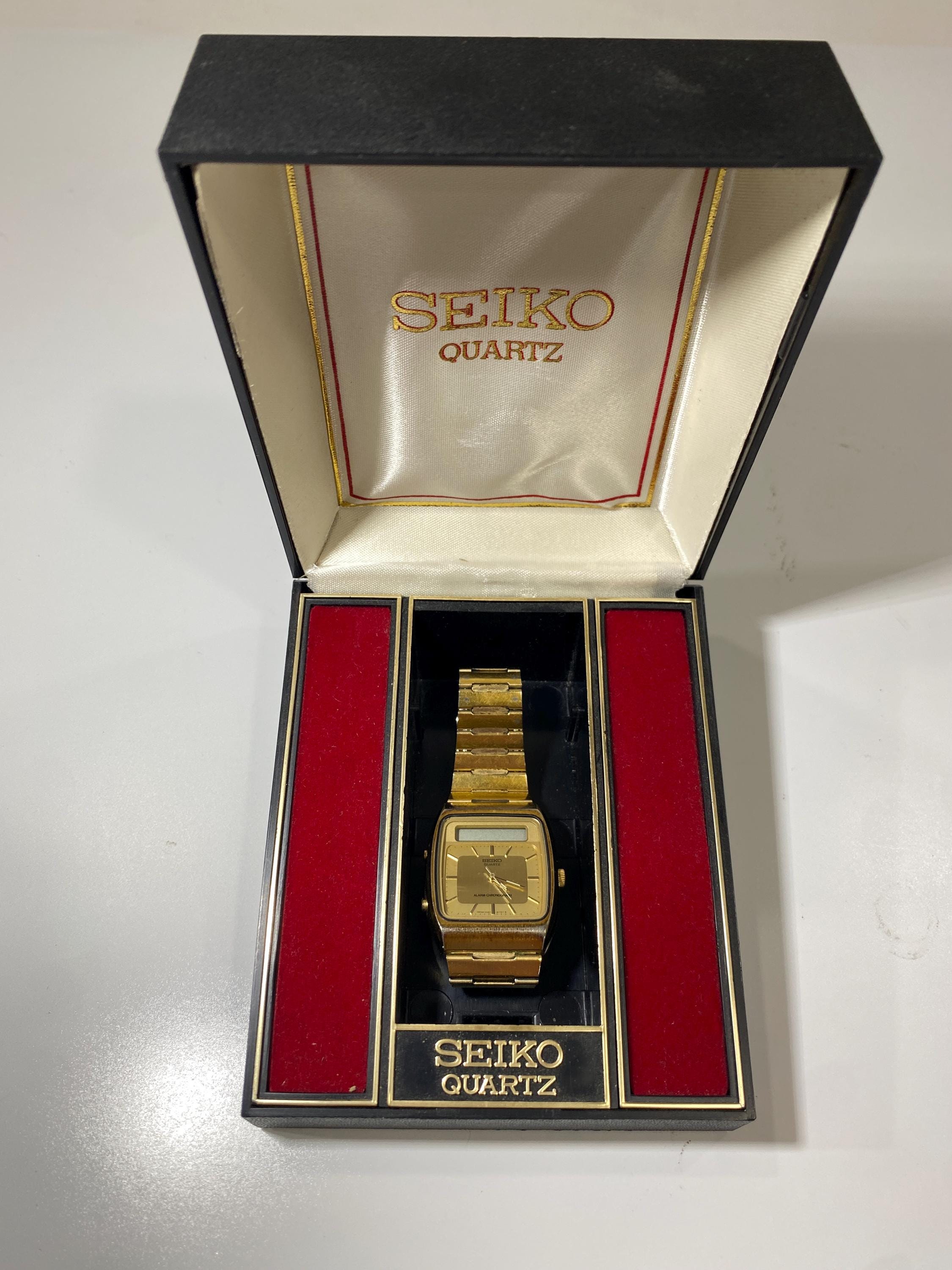 SEIKO レザーケース付き時計　クォーツデシアナ　H357-5230 Seiko h357 - Etsy 日本