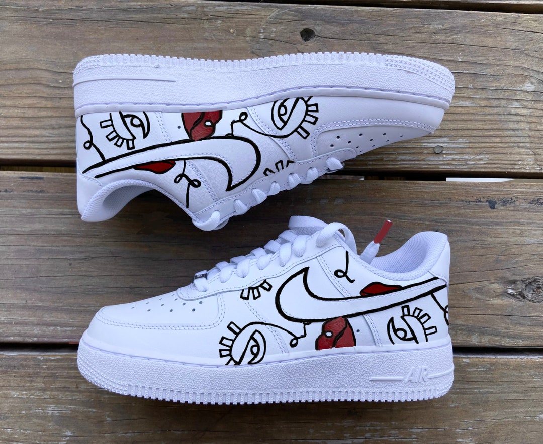 Custom Air Force 1s With Line Drawing 