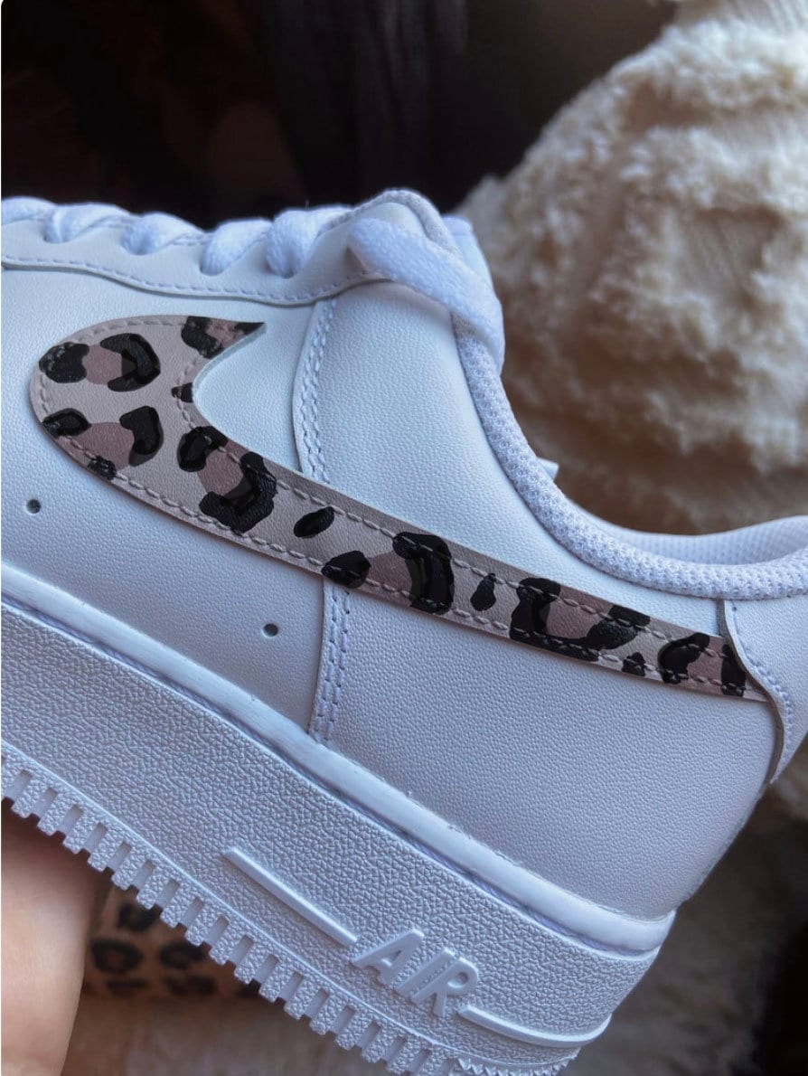 ★NIKE★Air Force 1 “チーター プリント” チータープリントのディテールが施されたカスタム ナイキ エア