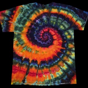 Size: LARGE - Gildan Ultra Cotton Tie Dye T-Shirt - Ice Dyed Chaos Spiral