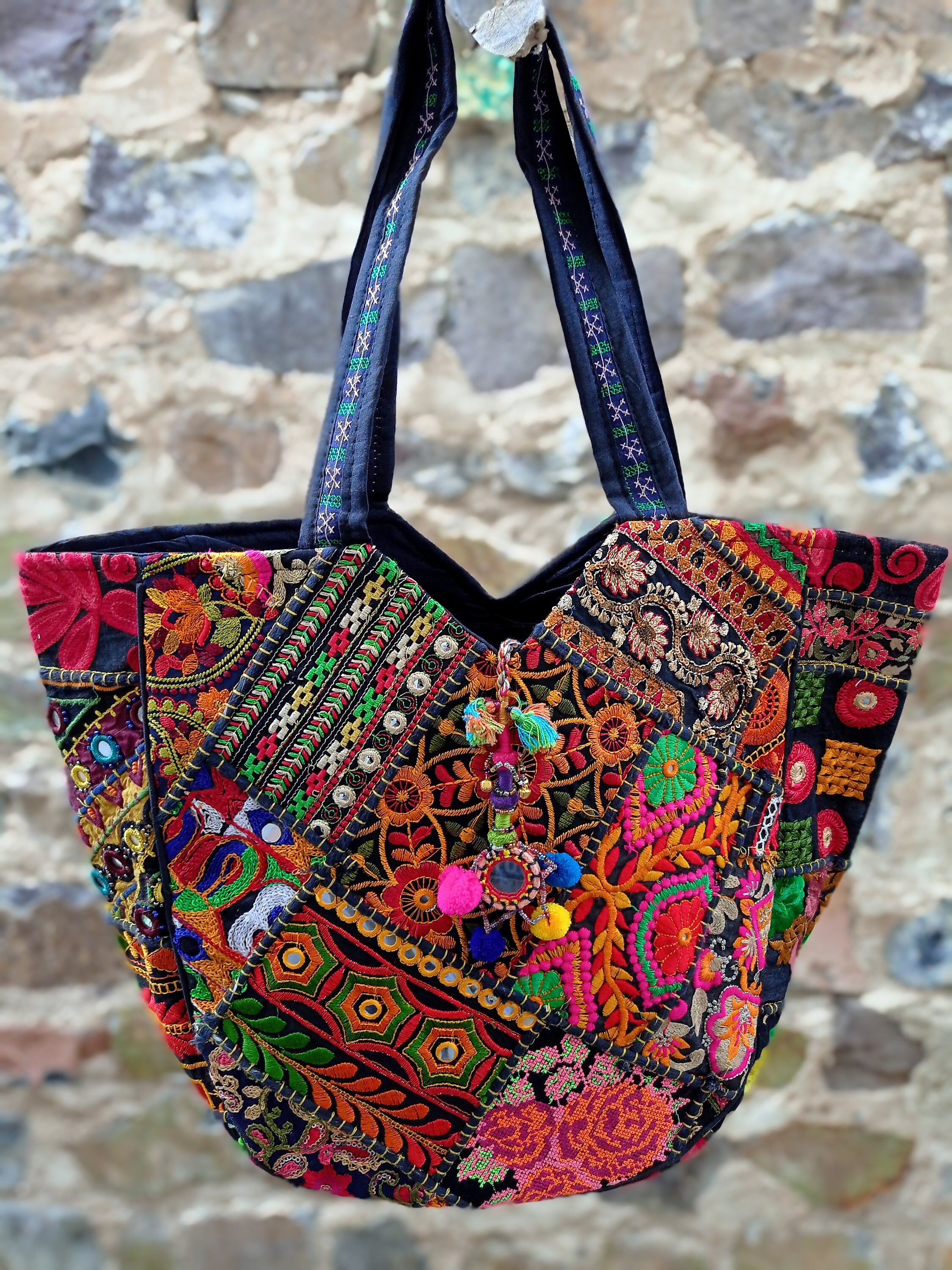 Women Banjara Bag Shopping Bag Beautiful Mirror Embroidered Work Shoulder Bag Indian Handmade Kuchi Hand bag Boho Tote Ethnic Colorful Bag Tassen & portemonnees Handtassen Crossbodytassen 