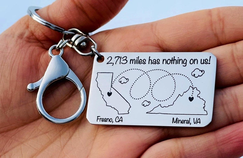 Long distance gift for boyfriend, girl friend, best friend, custom, moving away to college gift, LDR keychain for him her, love gift image 6
