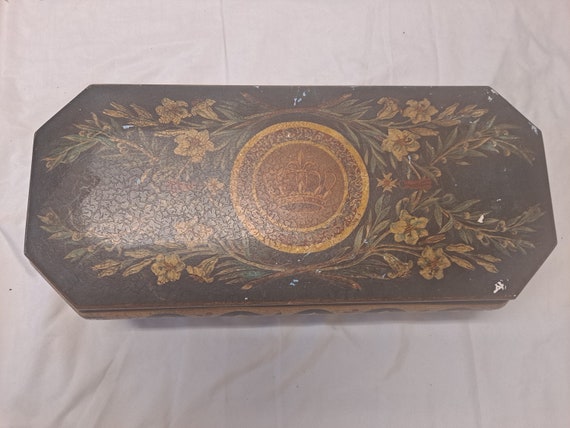 Large Medieval / Renaissance style Jewelry Box - image 4
