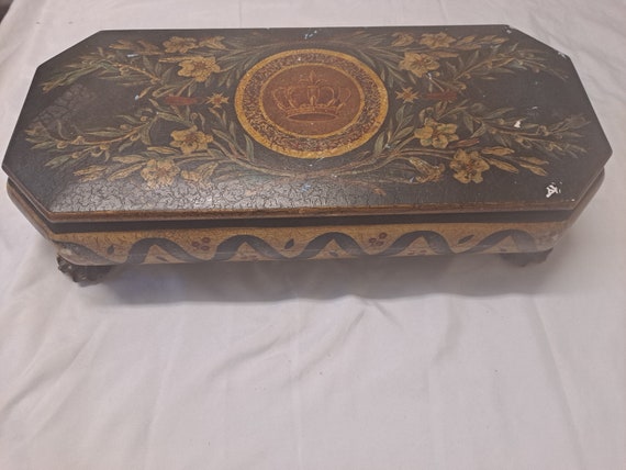 Large Medieval / Renaissance style Jewelry Box - image 6