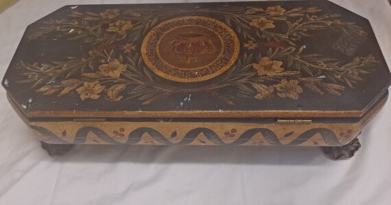 Large Medieval / Renaissance style Jewelry Box - image 9