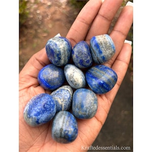Lapis Lazuli Tumbled Stone (1pc) - WISDOM, INTUITION, TRUTH, Self-Reflection, intellect, third eye chakra, authenticity, healing energy