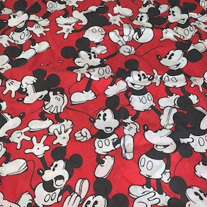 Tissu de coupe-drap de lit Mickey Mouse Disney classique classique partiel vintage sur tissu pour recyclage 30 x 40 pouces