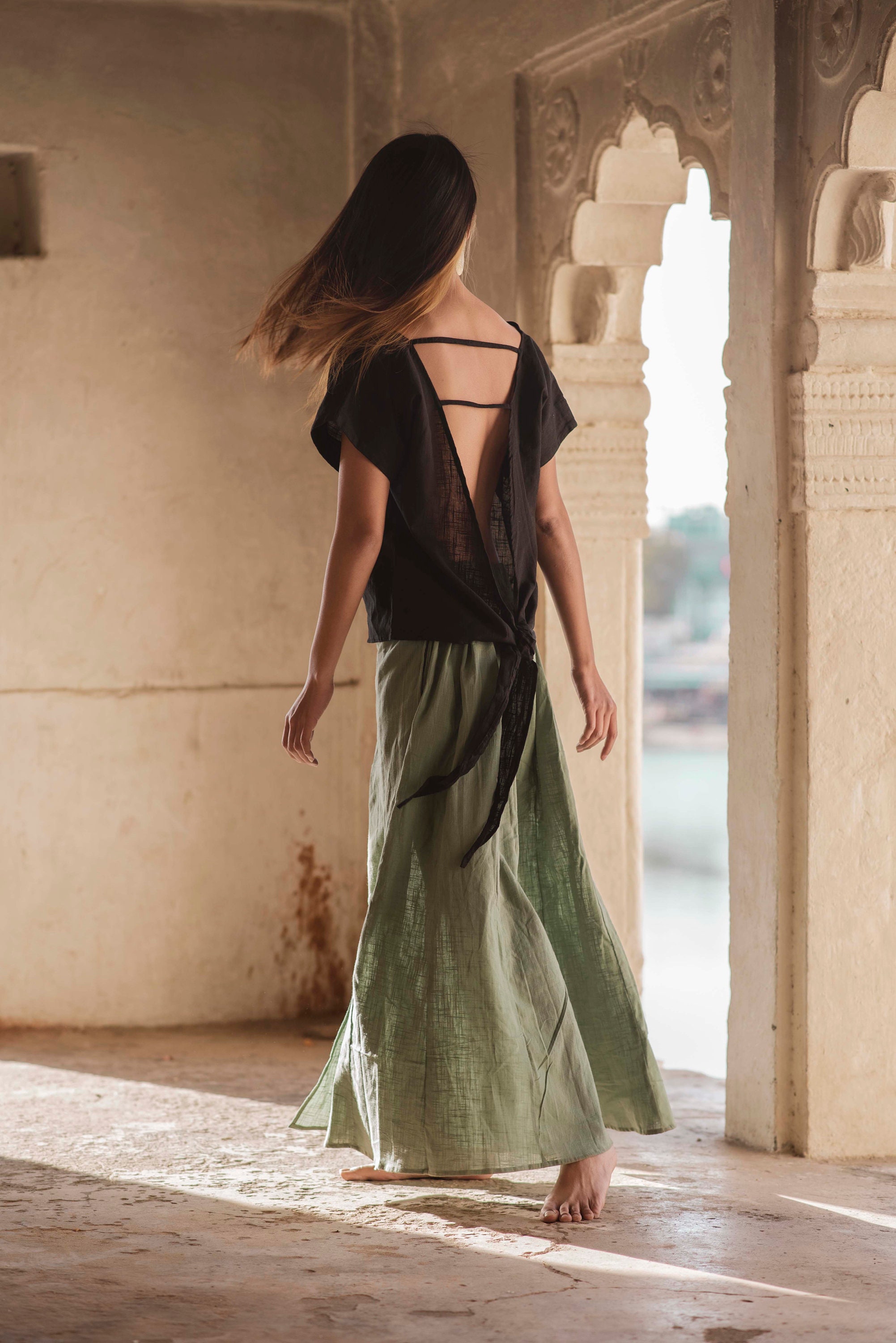 linen backless top