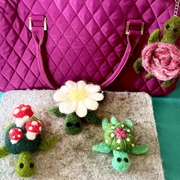 Cute mini stuffed turtle needle felted sunflower turtle plush daisy flower keychain succulent turtle plushie cactus rose mushroom plush turt