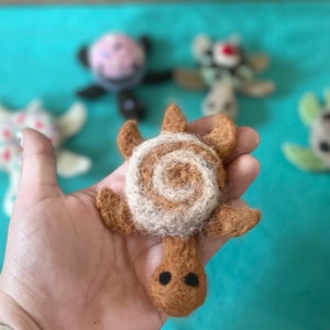 Cute mini stuffed turtle needle felted cupcake turtle plush donut sweet keychain gift icecream cinnamon roll chocolate chip cookie plushie