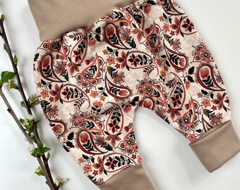 Pumphose, Krabbelhose, Windelpopo, Jersey Pumphose, Paisley Blume Hose, Mitwachshose, Mitwachsbündchen, Frühlingshose, Floral, beige