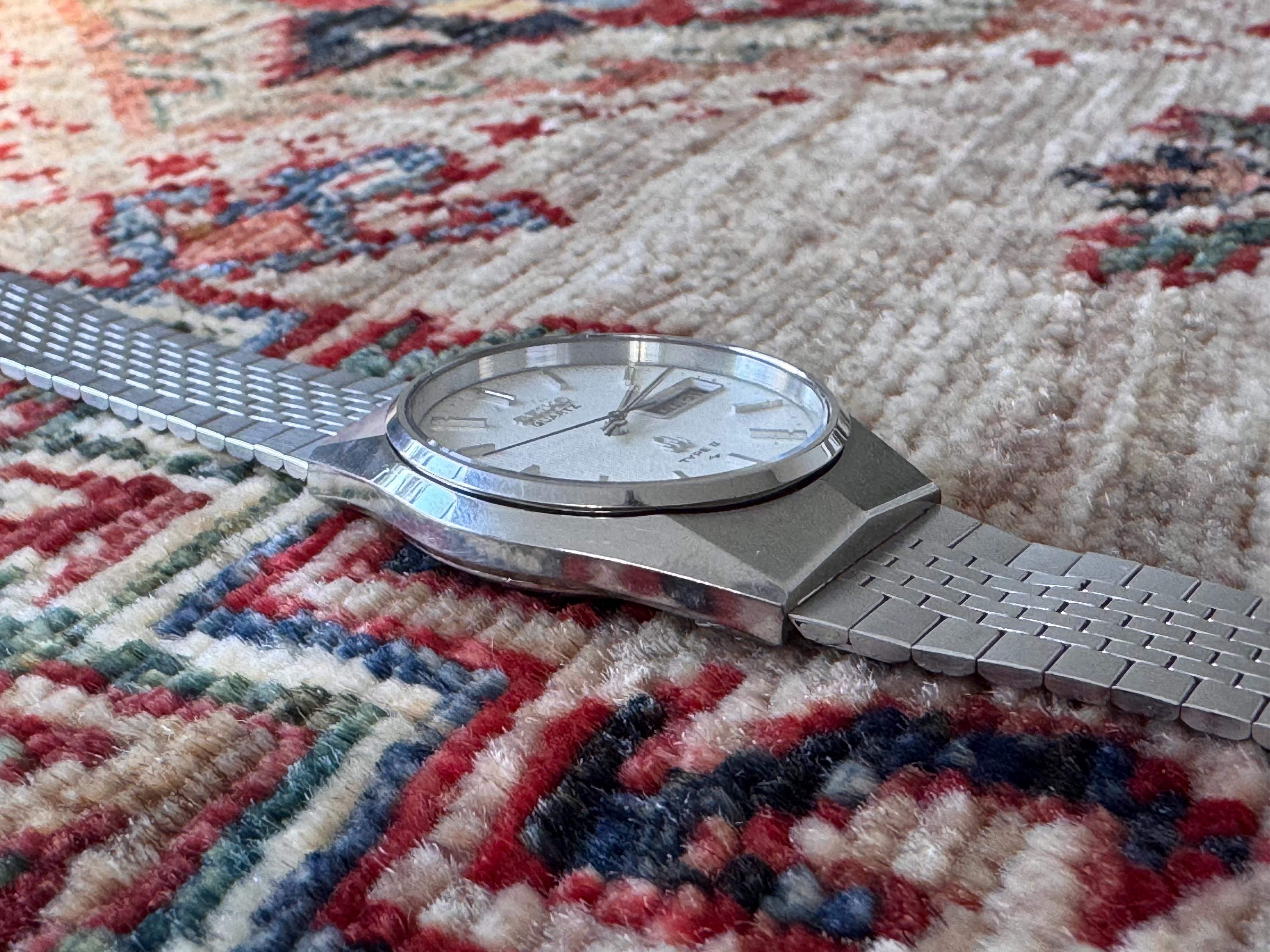 そうた様 SEIKO TYPE2 DAY DATE Vintage Watch Vintage Seiko Quartz Type II Watch – White Textured Dial