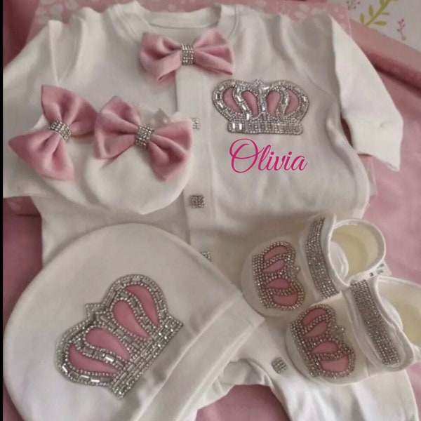 Personalised Baby Girl Outfit Set Rhinestones Crown, Newborn Outfit, Coming Home Outfit,Baby Girl,Angel wings baby set, Gender reveal outfit