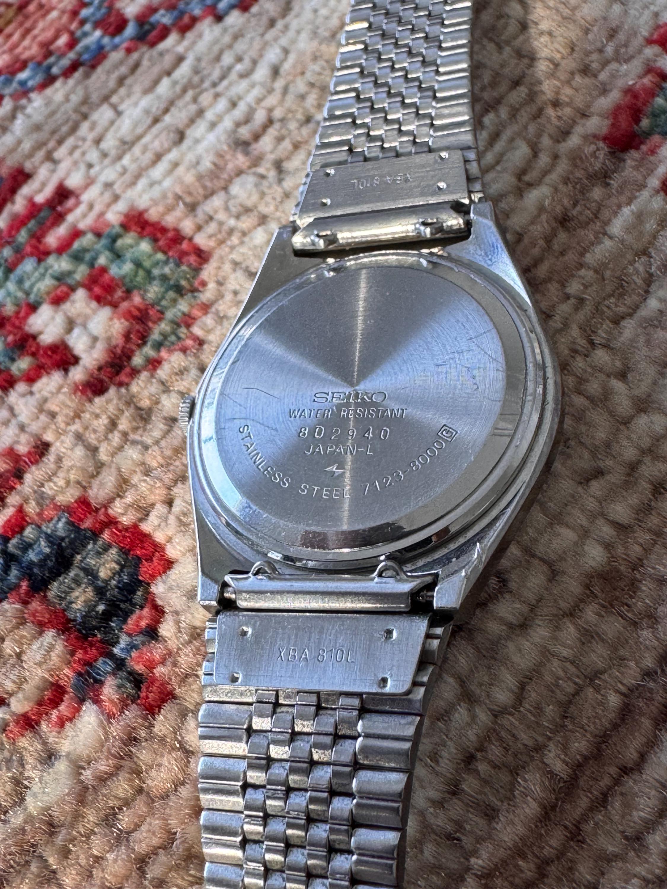 Vintage Seiko Quartz Type II Watch – White Textured Dial