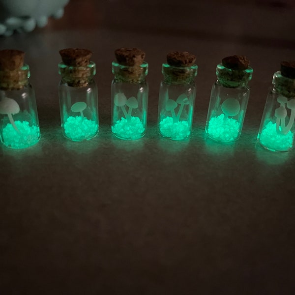 Glowing mushroom fairy jars- cottagecore, fairy, altar, fae, fantasy, handmade gift, dungeons and dragons, trinket