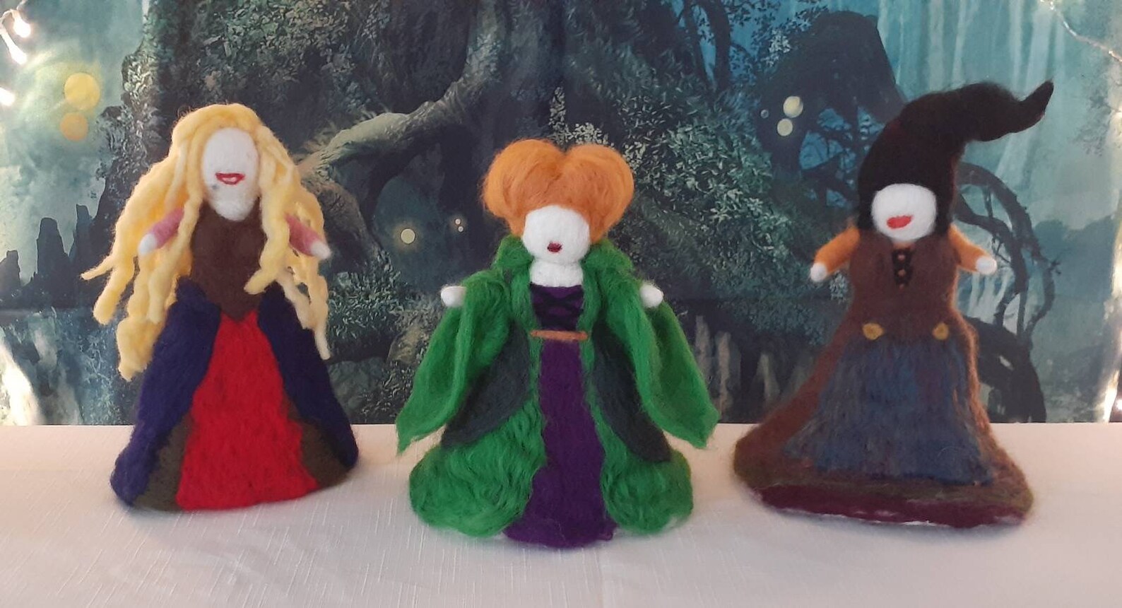 Sanderson sisters Hocus Pocus doll set. Etsy