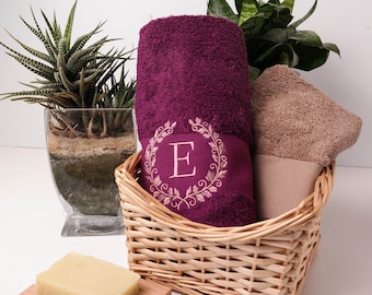 Gepersonaliseerde handdoek 70 x 140 cm, 50 x 100 cm, 30 x 50 cm, geborduurd met initialen, voor Moederdag, verjaardag, Kerstmis, bruiloft