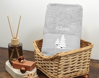 Gepersonaliseerde kerstboomhanddoek met naam | Geborduurd wintercadeau | Badhanddoek kerstversiering | Gastendoekje met gewenste tekst