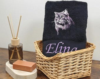 Geborduurde kattenhanddoek met naam | Gepersonaliseerd cadeau voor dames | Badhanddoek voor meisjes met fluwelen pootjes | Gastendoekje met roze borduursel