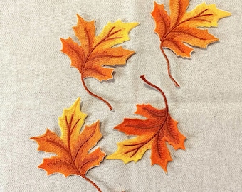 Esdoornblad strijkapplicatie | Herfstpatchset | Strijkapplicatie met oranje blad | Applicatie voor kleding of tas | DIY accessoire 7,8 x 9,8 cm