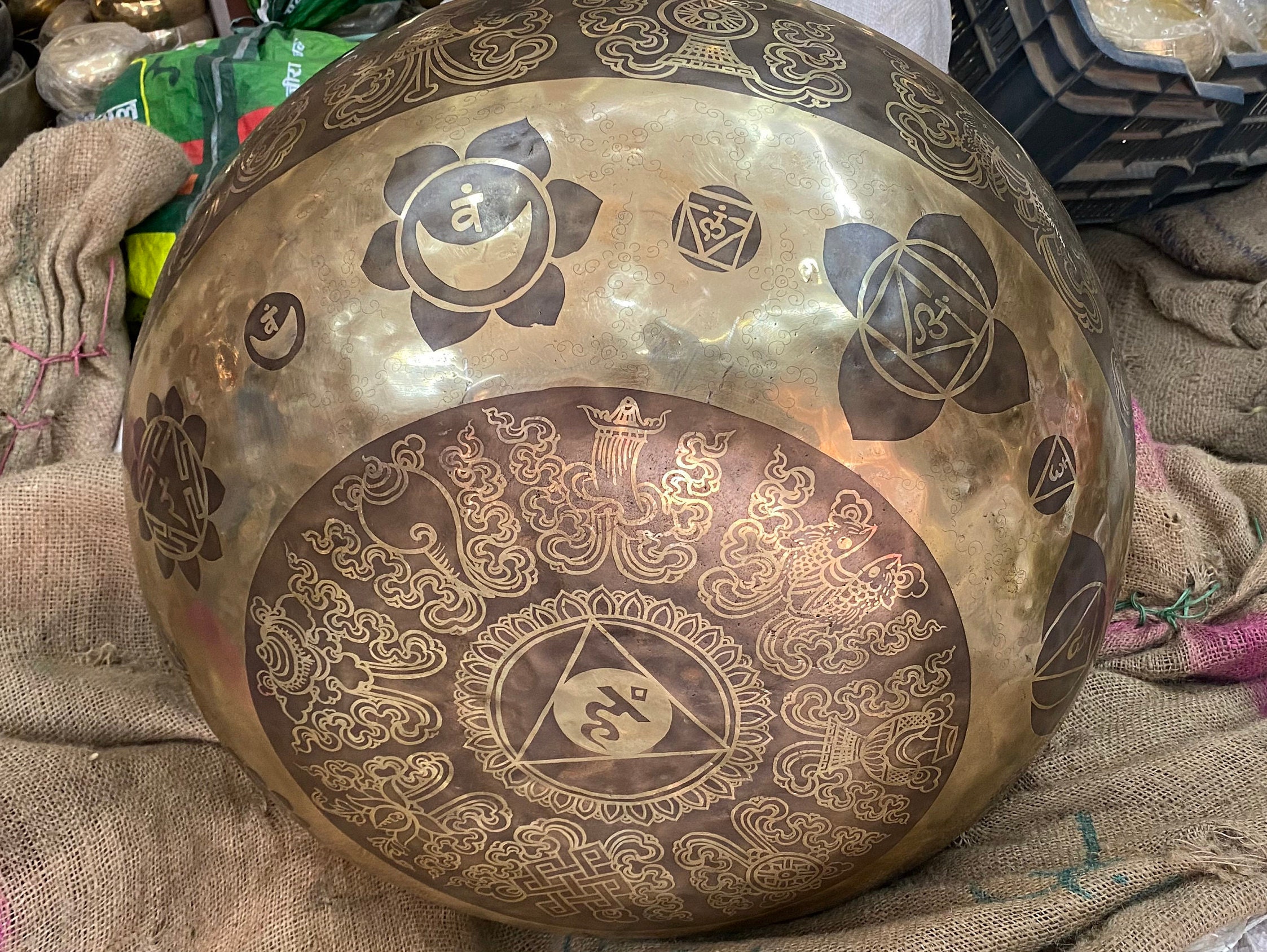 21 Inch Large Handhammered Singing Bowl Yoga Bowl Made in Nepal Pure