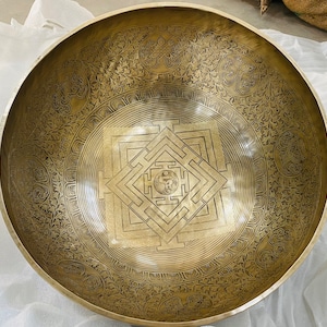 16-24 inch Extra large singing bowl, buddha etched large Tibetan singing bowl-Master Healing singing Bowl sound healing made in Nepal