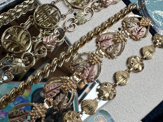 Solid Gold Seashell & Sand Dollar Bracelet | 14k … - image 9