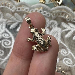 Solid Gold Frog/Toad Textured Pendant | 14k | Holiday Gift, Christmas Jewelry