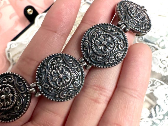 Sterling Silver Scrollwork Round Link Bracelet | … - image 9