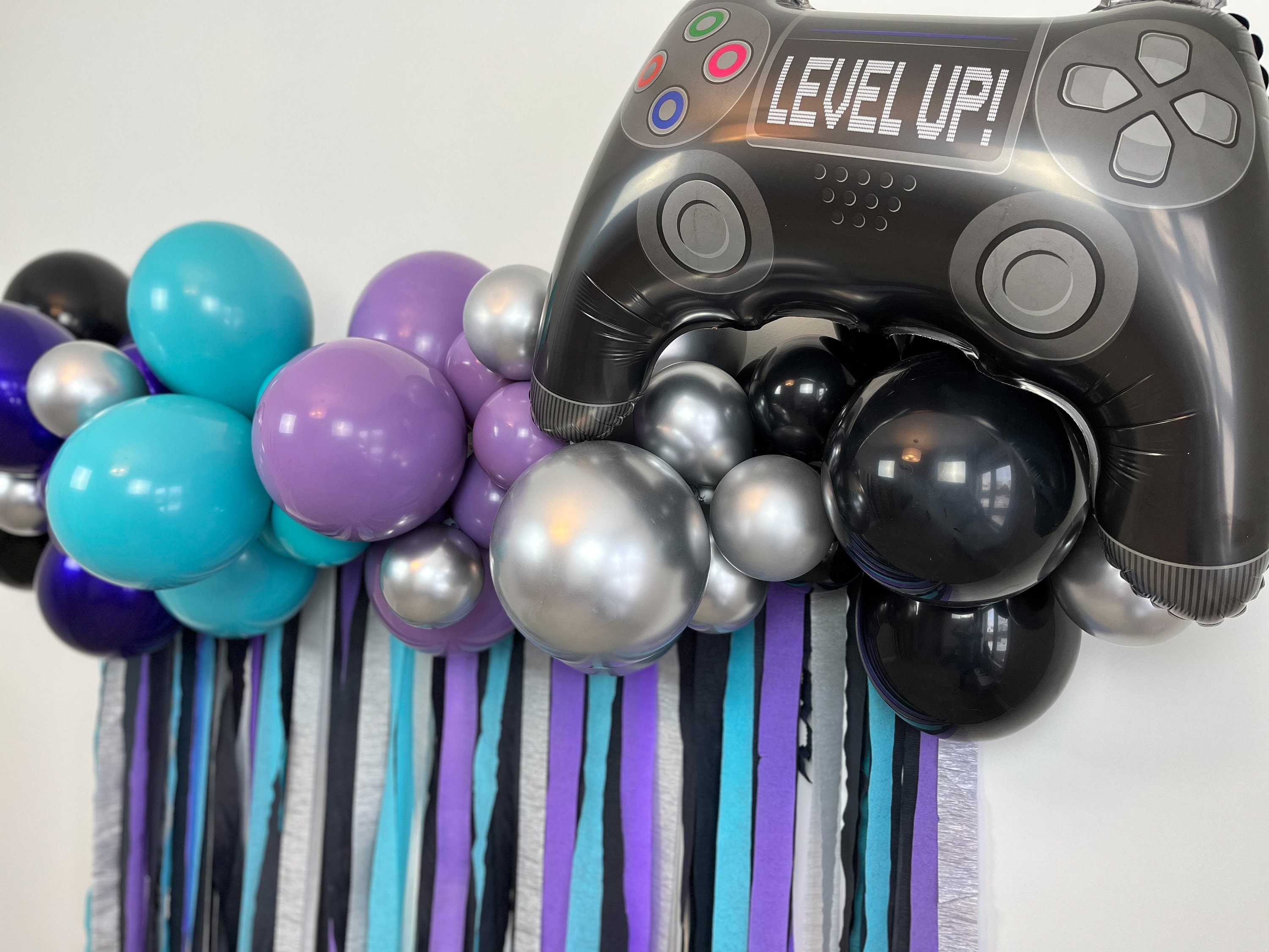 6' Gamer Balloon & Streamer Backdrop Kit || Black and Purple Balloon ...