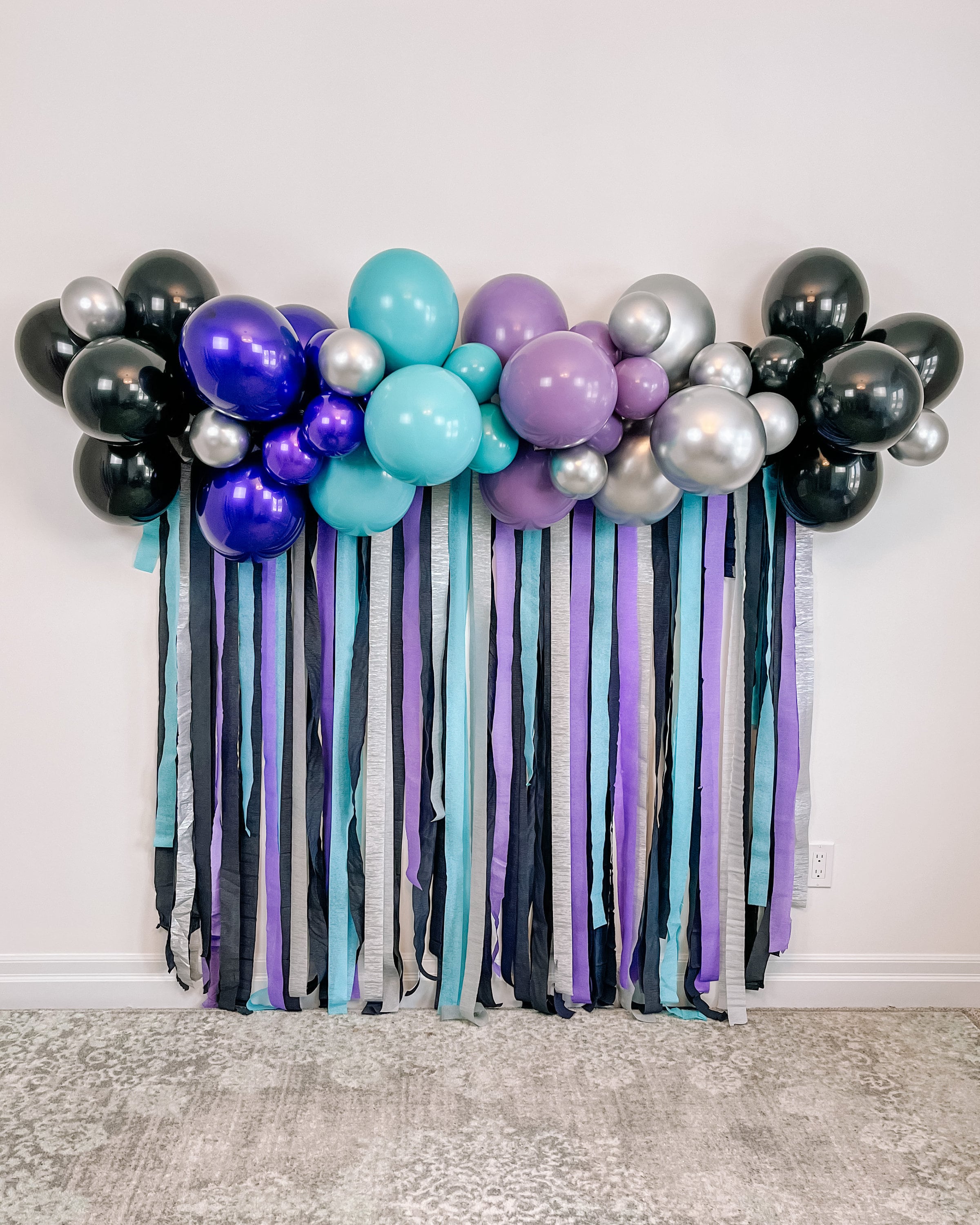 6' Gamer Balloon & Streamer Backdrop Kit || Black and Purple Balloon ...