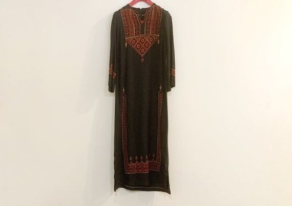 Vintage 1970s Middle Eastern caftan all Hand Made