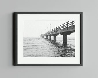 Black and white photograph "Seebrücke", print on FineArt Baryta