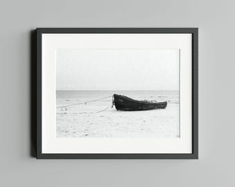 Black and white photograph "Stranded", print on fine art baryta paper