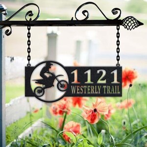 Gepersonaliseerde metalen adresbord voor crossmotor huisnummer hangend adresplaquette tuinbord, bord buiten tuinpaal, metalen adresbord