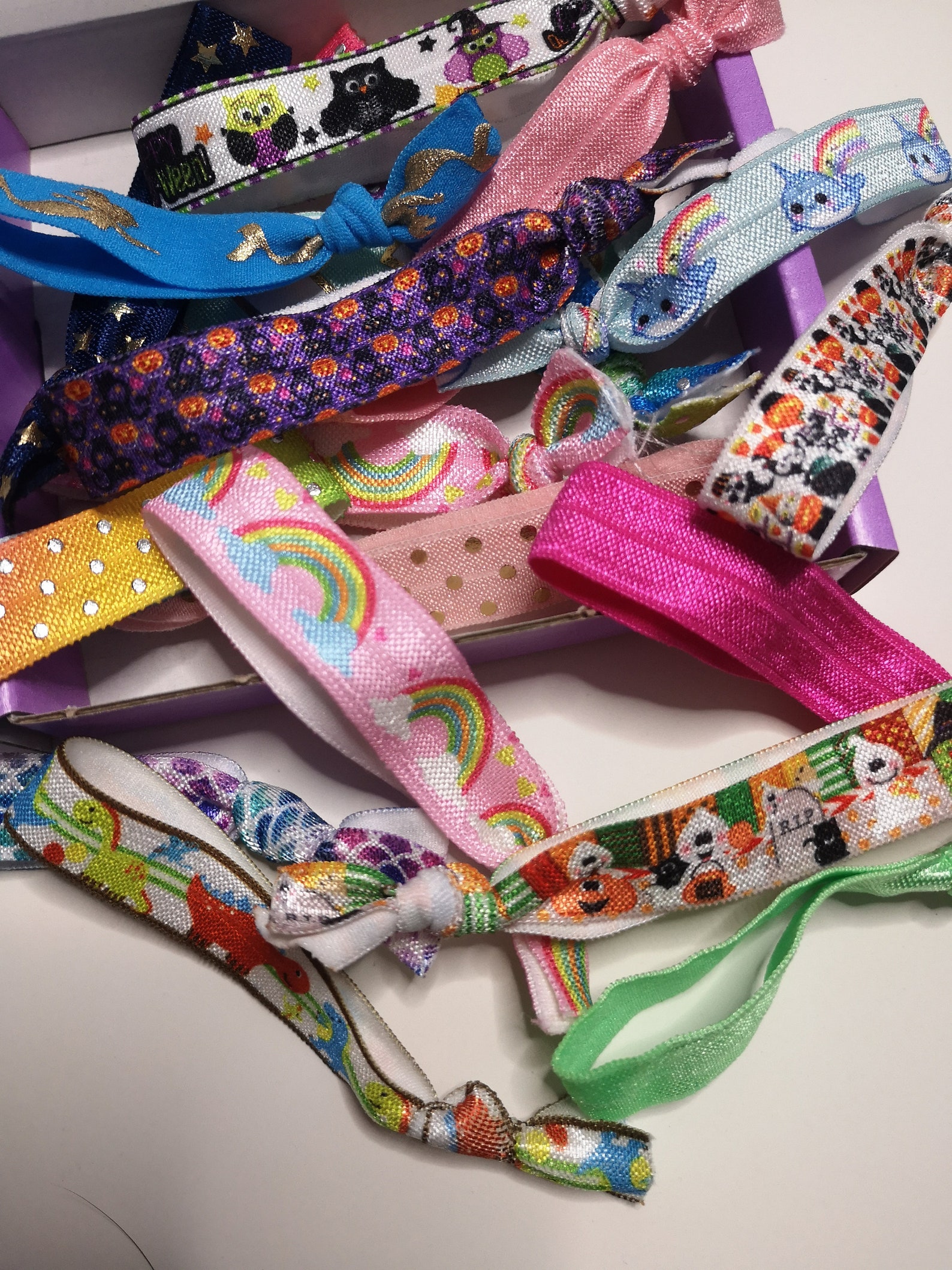 Mystery box of 10 hair ties bracelet. Various colours and Etsy