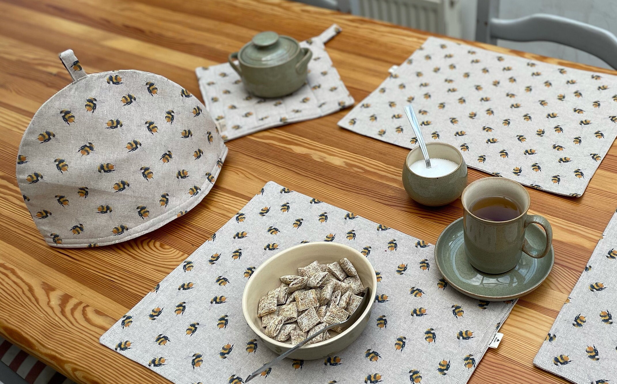 Bumble Bee Placemats Fabric Reversible and washable Etsy