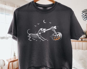 Comfort Colors Halloween Dachshund Cropped Shirt, Spooky Season Doxie Boxy Crop Top, Wiener Dog Mom