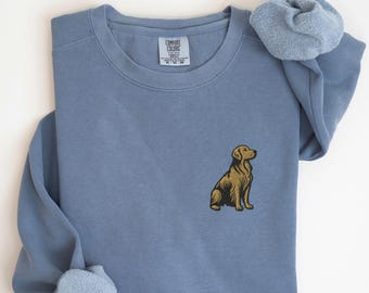 EMBROIDERED Comfort Colors Golden Retriever Sweatshirt, Golden Retriever Shirt, Golden Dog Mom Sweater, Golden Dog Mom Sweatshirt, Dog Dad
