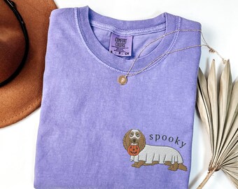 EMBROIDERED Halloween Dachshund Shirt, Spooky Doxie Comfort Colors TShirt, Dackel Mom, Doxie Mama Crewneck, Wiener Dog, Sausage Dog Gifts