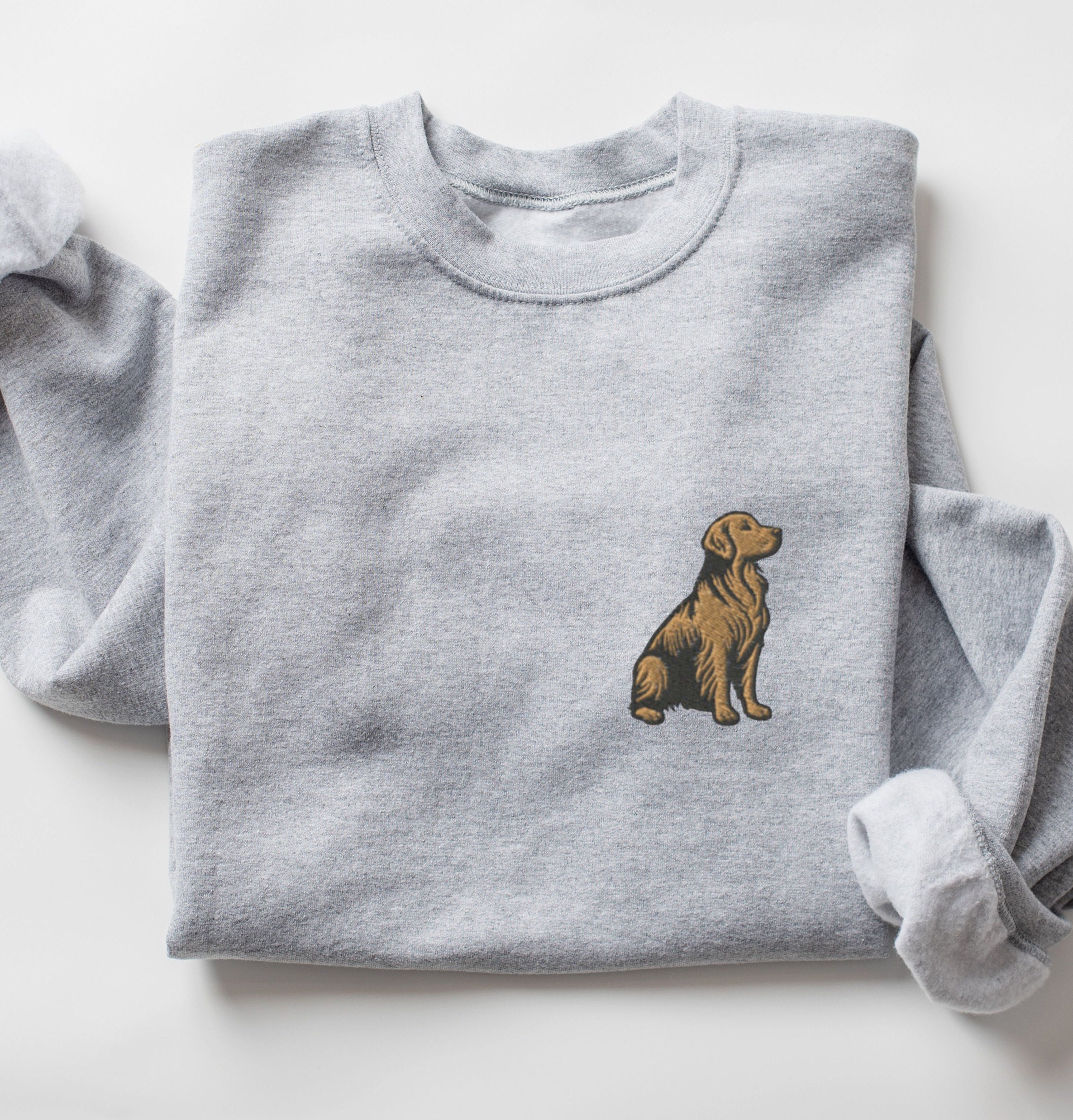 EMBROIDERED Golden Retriever Sweatshirt, Golden Mom Crewneck, Golden Retriever Sweater Pullover, Gifts for Golden Retriever Parent, Dad