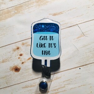 Gtt it like it’s hot Interchangeable glitter badge reel