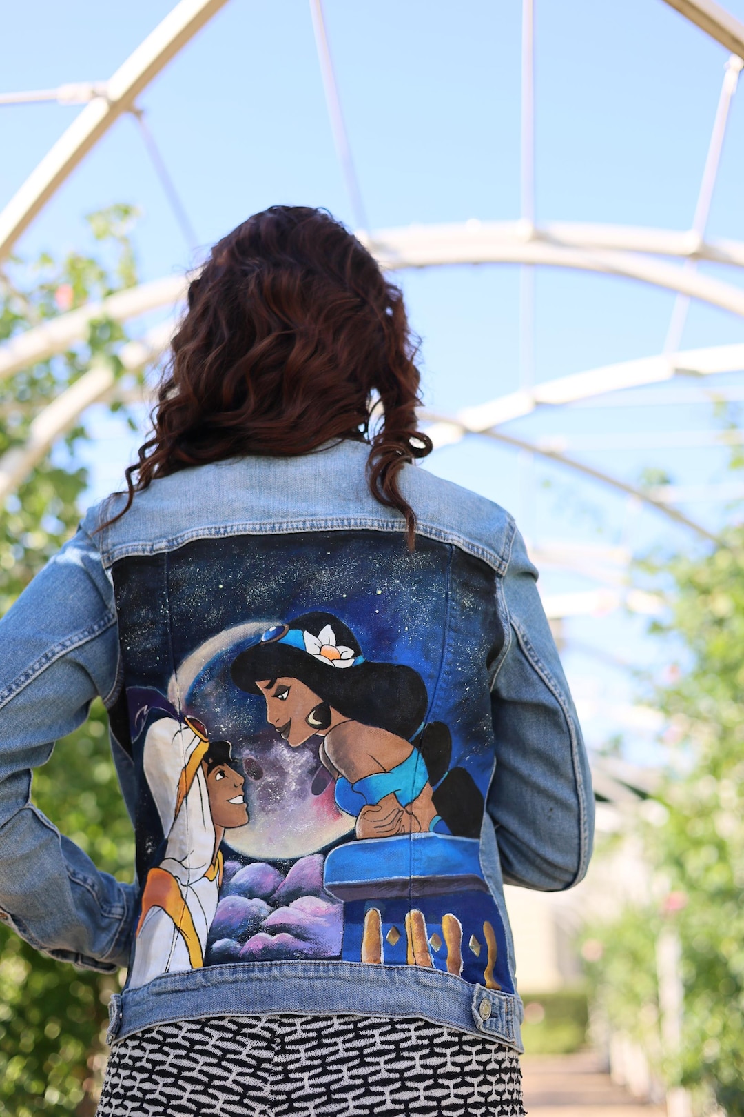 big denim jacket スクルージ デニムジャケット Disney Disney Aladdin Jasmine - Hand Painted Custom Denim Jean Jacket - Etsy
