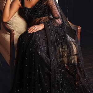 Handgemachter schwarzer Saree, schwarzer Saree, netter schwarzer Saree, Cocktailparty Saree, Verlobungs Saree, indischer Mode Saree, Lehenga Saree