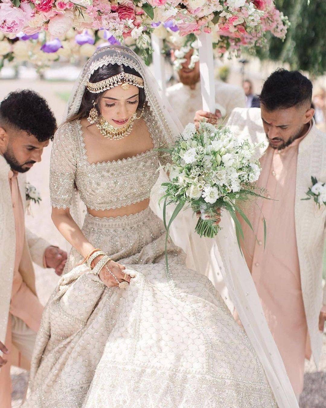 Ivory lehenga with silver zardozi hand work hindu wedding ceremony Lehenga, latest indian fashion lehenga,Indian Pakistan wedding lehengaUSA