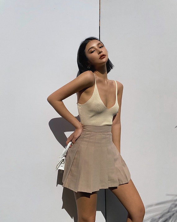 Beige tennis hot sale skirt